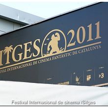 Sitges 2011. UX / UI, and Photograph project by Lidia Aparicio Sales - 12.17.2011
