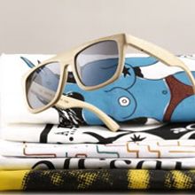 Waiting for the sun | Sunglasses. Design, Motion Graphics, Traditional illustration, Film, Video, TV, 3D, UX / UI, IT, Photograph, Music, and Advertising project by Carlos Mauricio Domínguez - 01.12.2012