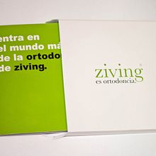 Libro Inicio Ziving. Een project van  Ontwerp y  Reclame van Sergio Fragua - 05.02.2012