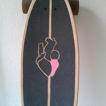 Ilustración sobre Longboard. Un progetto di Design e Illustrazione tradizionale di Marta Rexachs - 27.03.2012