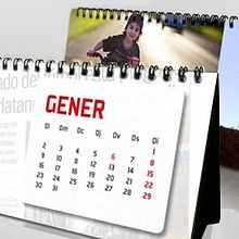 KIOSKUM - SPORT Calendario Sobremesa. Un progetto di Design e Pubblicità di David Puig - 02.04.2012