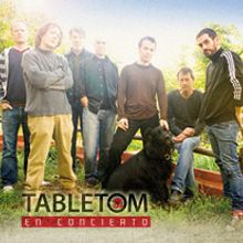 Cartelería TABLETOM. Een project van  Ontwerp, Traditionele illustratie, Fotografie,  Muziek y  Reclame van Lalâau Comunicación - 10.04.2012