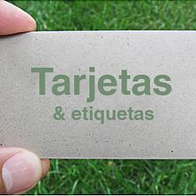 Targetas y etiquetas. Design, Traditional illustration, and Advertising project by Amal Halabi - 04.18.2012