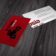 La Masia MusicLab. Design, Traditional illustration, Programming, UX / UI, Photograph, and Advertising project by Daniela Nettle - 06.19.2012