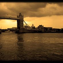LONDON BRIDGE. Photograph project by Carlos Ramos - 07.11.2012