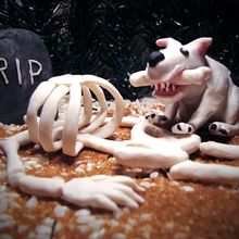 MODELAJE / Cementerio. Un progetto di Design, Direzione artistica, Character design, Scultura, Scenografia, Creatività e Fotografia artistica di Belén Valiente Rodríguez - 18.07.2012