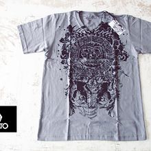 diseño de camiseta. Design project by flavio trellez - 08.19.2012