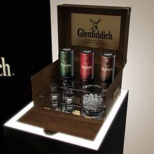 Corners Glenfiddich. Design, 3D, and Advertising project by Javier García García de Iturrospe - 09.25.2012