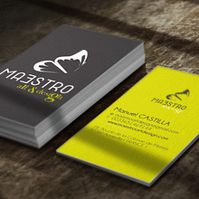 Logo + Tarjeta de Visita Ein Projekt aus dem Bereich Design und Traditionelle Illustration von Víctor Rodrigo Ruiz - 02.10.2012