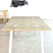 Mesa X Ein Projekt aus dem Bereich Möbeldesign und - bau, Produktdesign und Industriedesign von Muka Design Lab - 16.12.2012