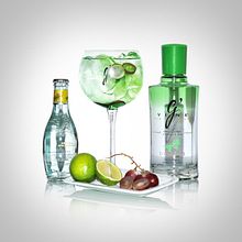 Perfect Gin. Photograph, and Advertising project by Jacobo García Peñalver - 12.17.2012