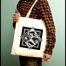 [BAOBAG]. Un proyecto de Diseño, Motion Graphics e Ilustración tradicional de Marc Crespí Ripoll - 03.01.2013