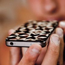 Tarxia - Grenadine Taracea wood for iPhone. Photograph project by Alfonso Acedo - 01.31.2013