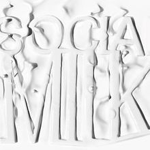 SOCIALMILK. Design, Photograph, and Advertising project by David Rey - 02.11.2013
