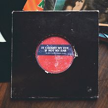 It caught my eye if not my ear . Desain proyek oleh Marc Vila - 04.10.2013