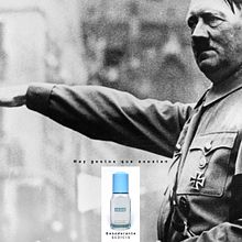 Hay gestos que asustan. Advertising, and Design project by Kike Fernández - 04.27.2013