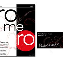 Diseño de cartel y tarjetas para exposición de arte. Un proyecto de Diseño de María Romero Alonso - 27.04.2013
