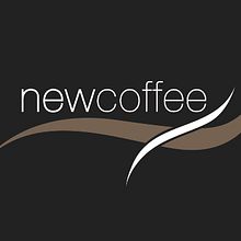 diseño de imagen corporativa, vinilos para local y todo tipo de elementos publicitarios para Newcoffee. Un proyecto de Publicidad y Diseño de María Romero Alonso - 28.04.2013