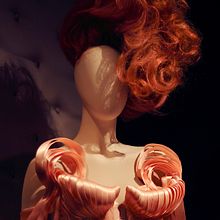 Jean Paul Gaultier Exhibition . Fotografie de Lydia Tausi - 05.16.2013