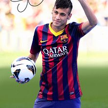 Póster NeymarFCB. Un proyecto de Fotografía, Diseño e Ilustración tradicional de Eloy Pardo Rouco - 04.06.2013