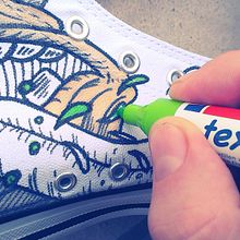 Cómo Personalizar unas Zapatillas. Projekt z dziedziny Design, Trad, c i jna ilustracja użytkownika Doctor Juanpa - 19.07.2013