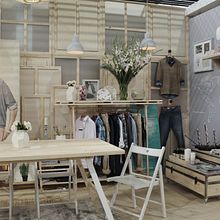 Stand esprit. Design, Traditional illustration, Interior Design, Graphic Design, Industrial Design, Set Design, and Art Direction project by Natalia Arias - 08.16.2013