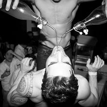 Nightlife. Photograph project by Roberto Herrera Galvez - 09.25.2013