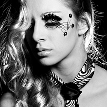 Fotografía de Moda y Publicidad. Design, Photograph, and Advertising project by Ruth Marigil - 10.03.2013