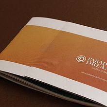 Brochure Paradesa. Projekt z dziedziny Design użytkownika Diego Olan Campos - 04.10.2013