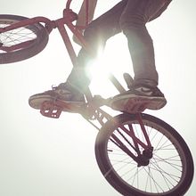 Red Bull Evento BMX. Un proyecto de Fotografía y Publicidad de Noah Poveda Bicknell - 17.10.2013