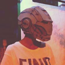 Casco Ironman. Un proyecto de Diseño y 3D de Dámaso Suárez - 24.10.2013