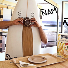 Surfeando eres feliz. Advertising, Film, Video, and TV project by Arturo Sánchez Cerverón - 11.06.2013