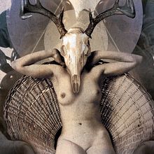 Lamuse "Atelier". Publicidade projeto de Ruben Lorenzo - 24.09.2013