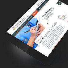 AEEEMC New Website (Case Study). UX / UI project by edgarbaptista - 01.22.2013