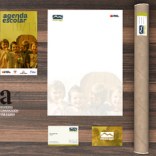 BRANDING  |   COLEGIO MONCAYO   |   . Un proyecto de Diseño, Ilustración tradicional y Publicidad de ALEJANDRO CALVO TOMAS - 02.01.2014