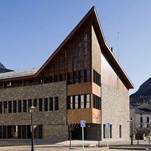 Centro de Ciencias de Benasque Pedro Pascual. Un proyecto de Diseño, Fotografía y UX / UI de Sílvia Langa - 14.01.2012
