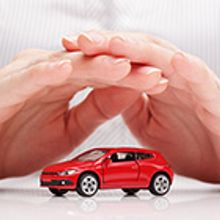 MAPFRE CUIDAMOS TU AUTO. Art Direction, and Advertising project by Cecilia De Jorge - 01.29.2014