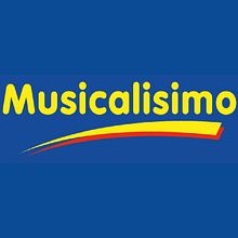 MUSICALISIMO CDS-PORTADAS. Un progetto di Product design, Graphic design e Musica di Daniel Rivera - 10.02.2014