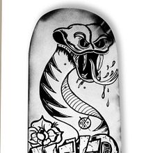 Skateboard • Never Give Up #SkateArt. Traditional illustration, Fine Arts, Design, and Art Direction project by Matdisseny @matdisseny - 03.07.2014