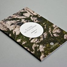Quaderns Montserrat. Art Direction, Editorial Design, and Graphic Design project by Jordi Matosas - 11.09.2012