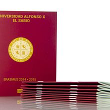 Pasaporte UAX. Design, Graphic Design, and Marketing project by castillosdearena Diseño y Marketing - 01.24.2014