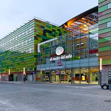 Centro comercial. Perpignan, Francia. Architecture project by Dmitry Khomyakov - 05.31.2009