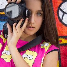 Casual y Divertida. Design, Lighting Design, Photograph, Photograph, and Post-production project by Lorena Puma - 05.13.2014