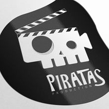 Identidad corporativa "PIRATAS productions", productora de Spots, videos... Ein Projekt aus dem Bereich Br, ing und Identität, Design und Grafikdesign von Daniel Puente Morales - 28.05.2014