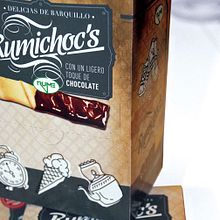 ▼ RUMICHOC'S, DELICIAS DE BARQUILLO. Un progetto di Graphic design, Illustrazione tradizionale e Packaging di Gustavo Solana - 29.05.2014