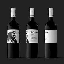 De Bardos. Art Direction, Design, Graphic Design, and Packaging project by Moruba - 04.20.2014