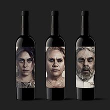 Matsu y Amén. Art Direction, Design, Graphic Design, Packaging, Film, and Photograph project by Moruba - 05.19.2014