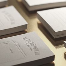 No es una boda, es un musical Ein Projekt aus dem Bereich Br, ing und Identität, Kino, Video und TV, Kunstleitung, Design, Grafikdesign, Webdesign, Events und Fotografie von David Gaspar Gaspar - 09.06.2014