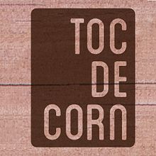 Toc de Corn. Br, ing, Identit, Design, and Graphic Design project by Ruben Piedra - 06.15.2014