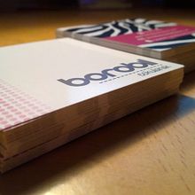 Tarjetas para "Borobil eskulanak". Un proyecto de Diseño y Diseño gráfico de Susana Martin Somoza - 15.05.2014